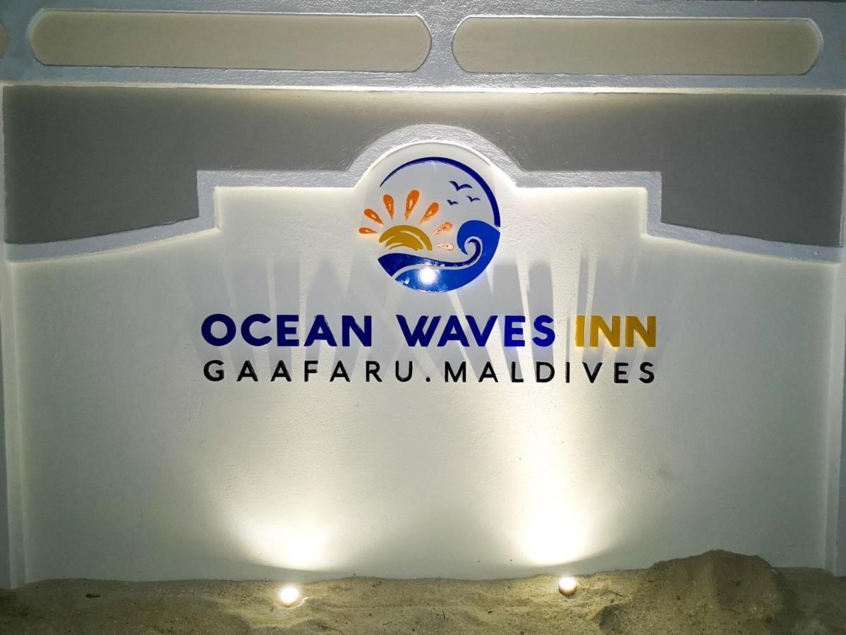 Ocean Waves Inn Gaafaru エクステリア 写真